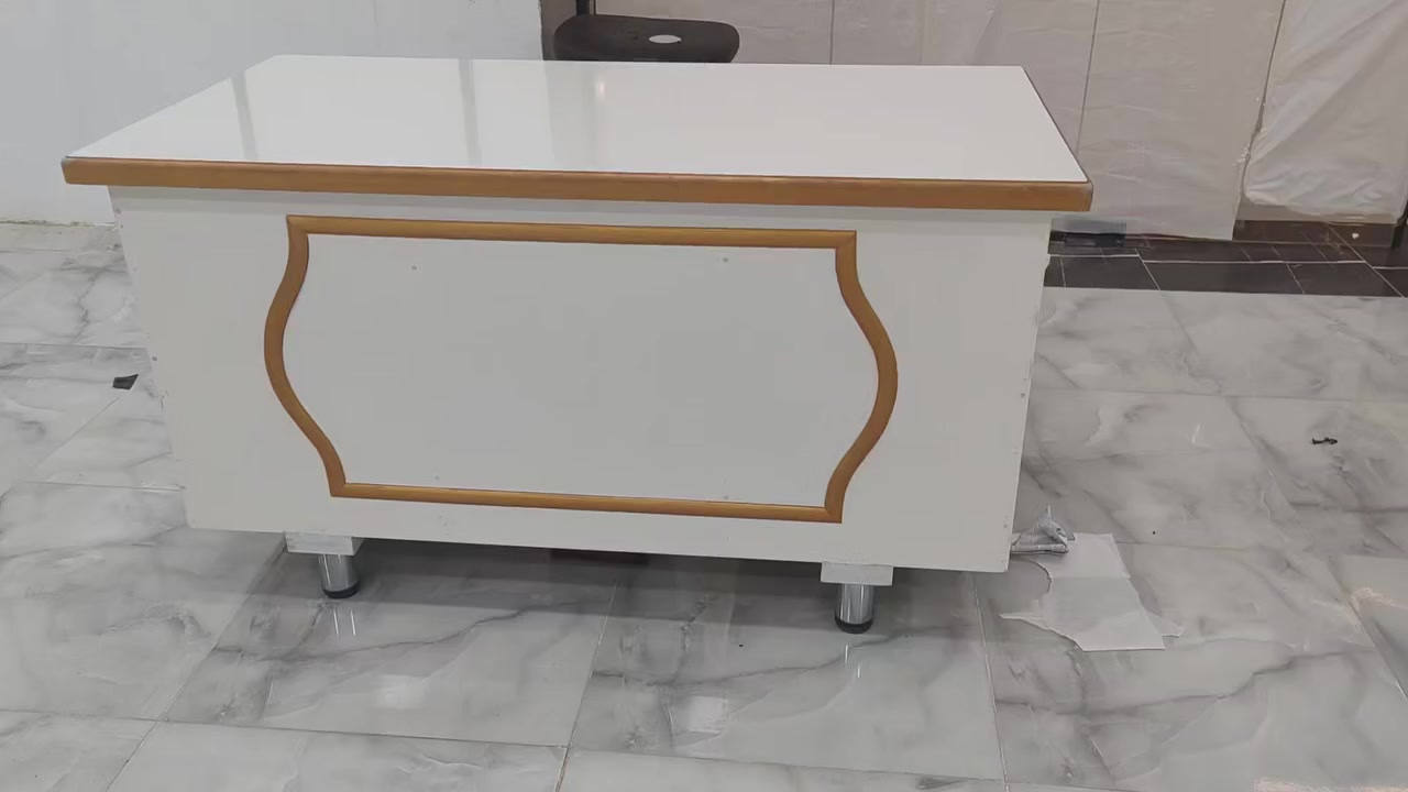 ميز ايداره للبيع 
السعر على خاص


**إذا كنت صاحب هذا الإعلان وتريد حذفه لأي سبب، رجاءا أرسل رسالة إلى الدعم الفني**