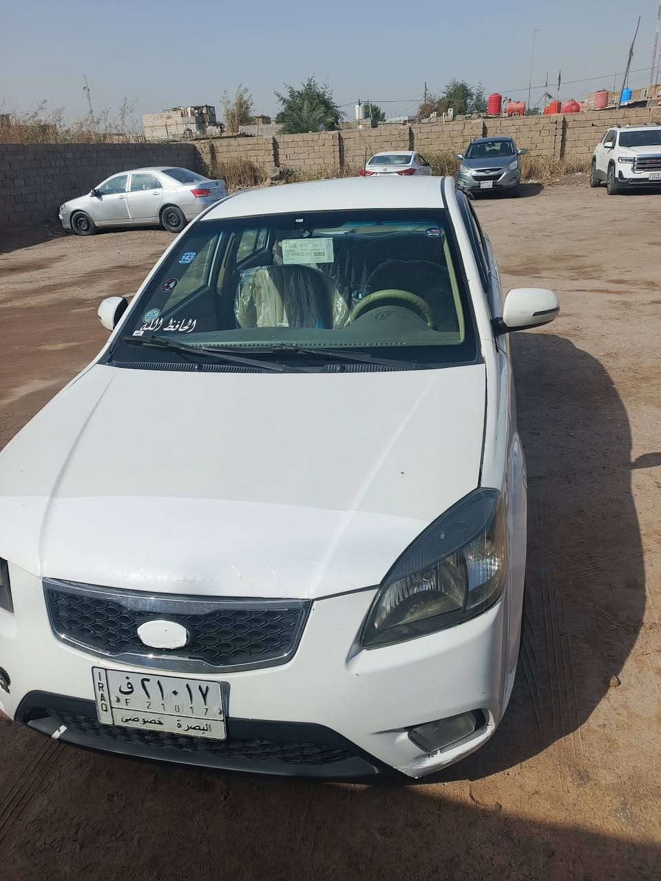 وزسلام عليكم كيه ريو ١٢ بيهه جاملق مبدل وداير معمر تخم تاير حداديه تبريد ثلج دواخل جيس عوزهه كير تمشي ع نمرا ثانيه بس سياره جاهزه وسنويه ل٢٨ /***********بس واتساب شغال 

السعر ٨٠ وبيهه مجال بسيط
