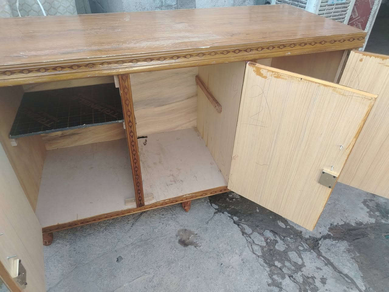 بيع البوفيه بوفيه جديده مستخدمه قليل اريدها ب 70,000


**إذا كنت صاحب هذا الإعلان وتريد حذفه لأي سبب، رجاءا أرسل رسالة إلى الدعم الفني**