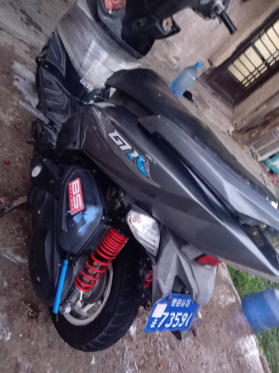 سلام عليكم
جي تي ار للبيع او مراوس حسب قناعه
مكينه بلاديه مملعوب بيها دراجه بيه نواقص بسيطه ب٧٥٠)


**إذا كنت صاحب هذا الإعلان وتريد حذفه لأي سبب، رجاءا أرسل رسالة إلى الدعم الفني**