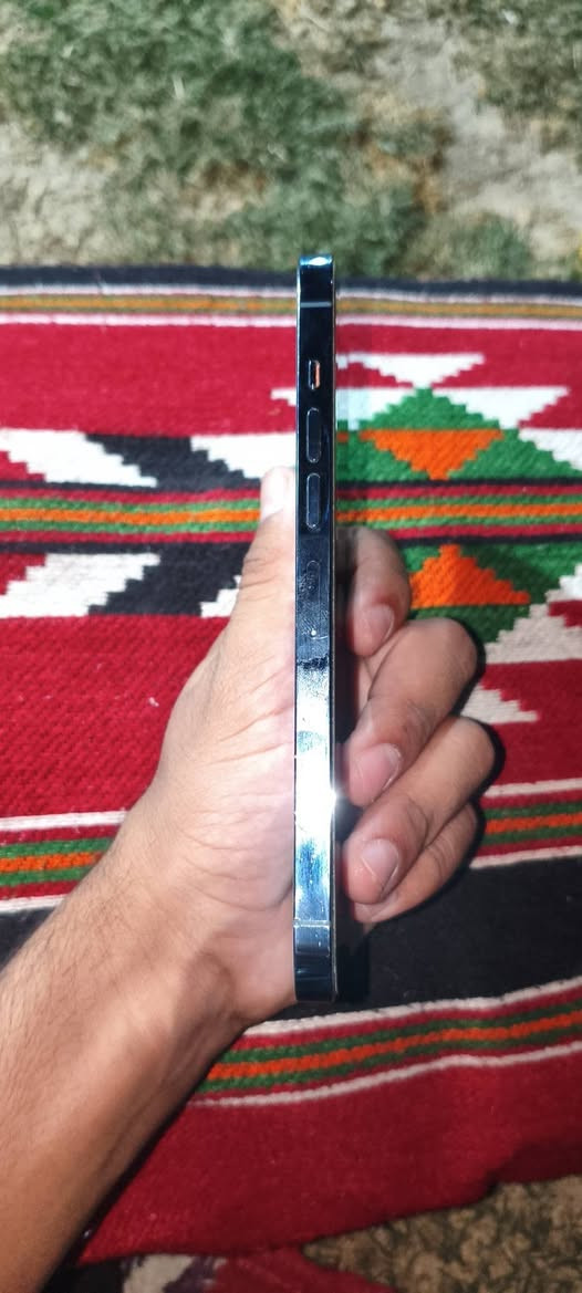 للبيع
ايفون 13برو ماكس بطارية 81 ذاكرة256
نضافة100 
ملحقات كاملة  كارتونة وشاحنتة 
مكفول تفحص وين ماتريد 
سعر خاص 
او اتصل ***********
