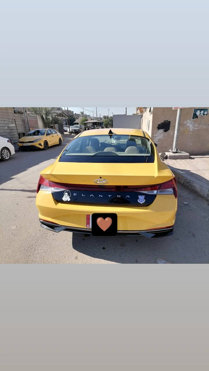 الانترا 23
وارد اميريكي 
نص فول ماعدا الفتحه ومقاعد جلد 
ورقم جديد بغداد 
وبيها منضومه غاز 
165 وبيها مجال بسيط 
للعلم التكمه مابيها شي هاي الجامه مكسوره بس مبينه بل التصوير مبينه اكو ضرر بل التكمه 
استفسار ***********
