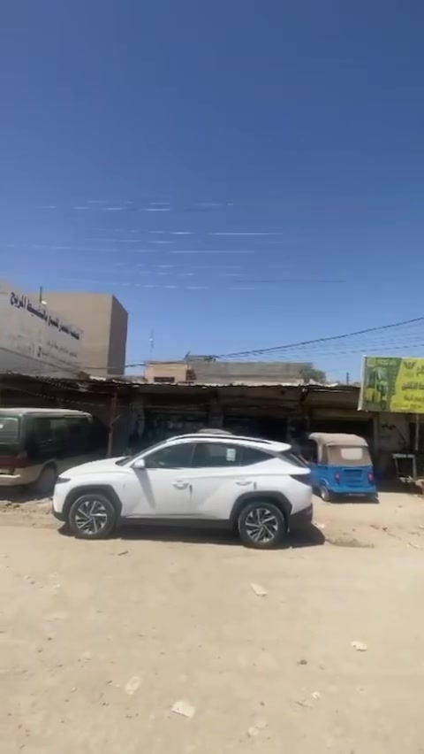 عقار ركن للبيع ابو غريب شارع الشهداء الرئيسي 
واجهه 20
نزال 11 
مساحه 211 
يحتوي العقار على 6 محلات ومشتمل 
العقار بي وارد شهري 
سند مستقل للتواصل ***********
