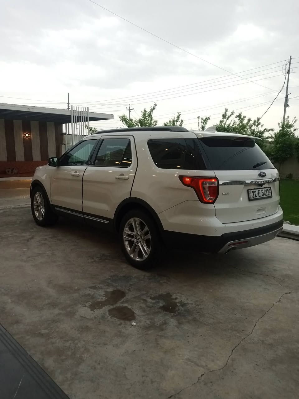 ‏للبيع أو مراوس بفورد اكسبلورر لمتدد 2020 و فوك 
‏فورد اكسبلور  2017
‏المواصفات XLT
‏محرك 6سلندر  
‏بصمة  تشغيل وبصمة ابواب  
‏تشغيل عن بعد
‏كامرة دوارة 
‏تحكمات ستيرن فول
‏اشاير بالمرايات جانبية 
‏7 راكب
‏كود ابواب 
‏شاشة كبيره
‏حساسات امامي وخلفي
‏كراسي الامامية كهرباء وتدفئه
‏استيرن تدفئة
‏صندوق كهرباء
‏تبريد 3 قطع امامي وسطي وخلفي 
‏منافذ AUX مع منافذ USB 
‏تدعم اندرويد Auto
‏السياره ماشيه 79,000 ميل
حادثها موضح بالصور 
السعر 158 وبيها مجال بسيط 
مكانها الانبار الفلوجه 
متواجد ماسنجر 
واتساب على الرقم ***********
‏
