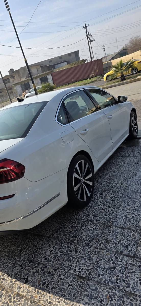 للبيع باسات 2018 se
مواصفات فول 1/1
سلايت 
بصمة تشغيل بصمات أبواب
كشنات جلد + هيتر كشنات
فول تحكمات استيرن 
محرك 2000 تيربو 
ماشية 107 mi
ضرر السيارة سرقة بامريكا جاملغات امامي وبوند 
وبيها بارد باب الخلفي اليمين قياس شبر  بلا معجون 
بدون اربكات
السعر 153 $ وبي مجال 
العنوان الموصل 
رقم الموبايل ***********
