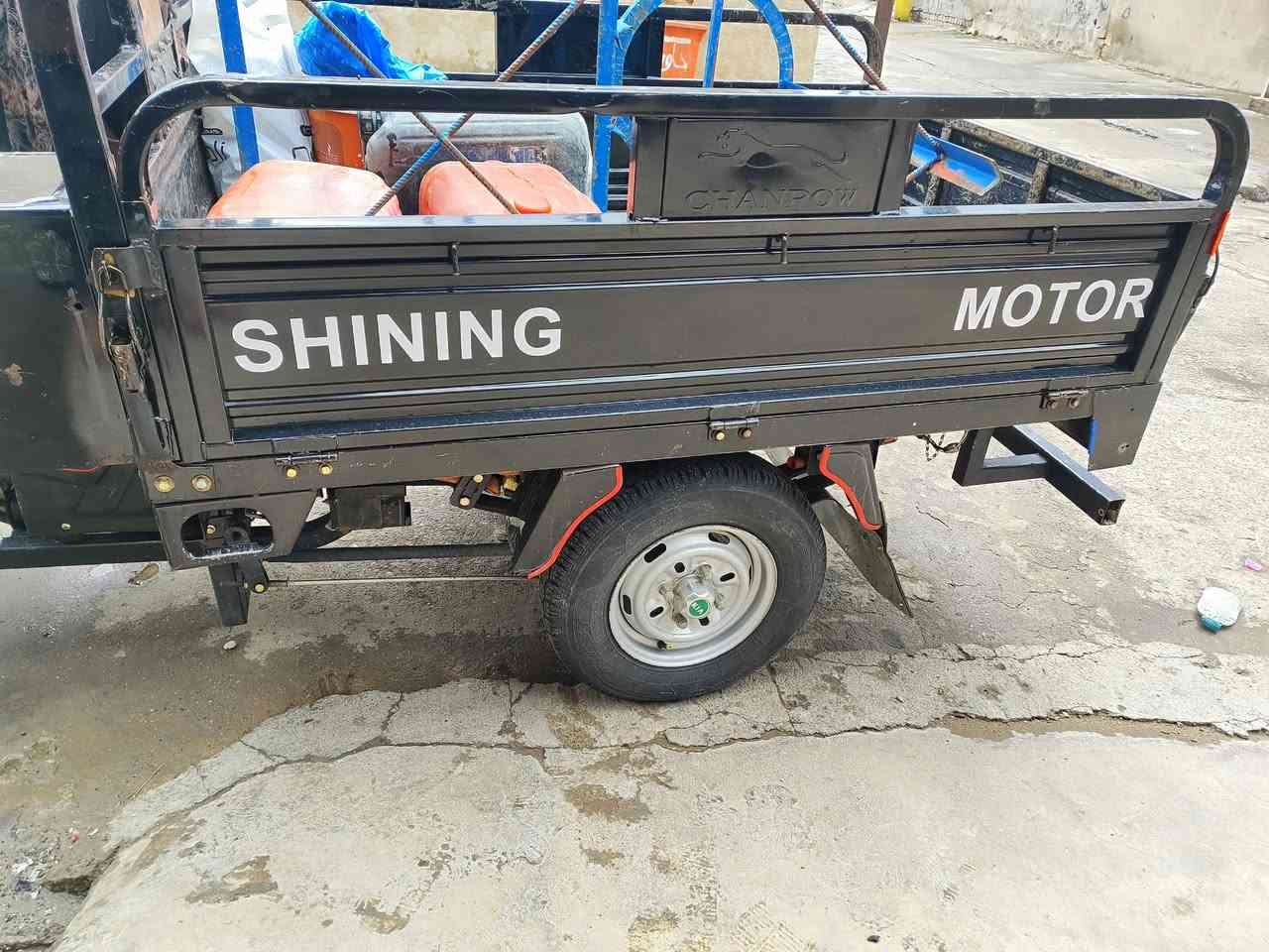 ستوته للبيع موديل 2021 
محرك 2024 ستوته جاهزه مانقصهه شي سعر 1350وبيهه مجال
مكان ديالى قرتبه 
اتصل ***********
