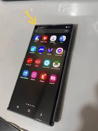 سامسونج S23 الترا • ٢٥٦ • نمشة بالشاشة