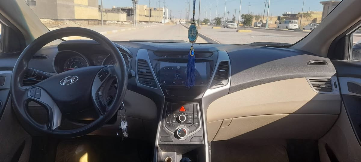 النترا خليجي 2016 محرك 1800  رقم مثنى محرك وكيري خير من الله وهذا السونار يوضحلك كلشي السعر 100 وبيه مجال ***********
