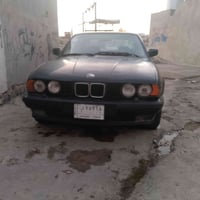 بي ام 525 • مراوس