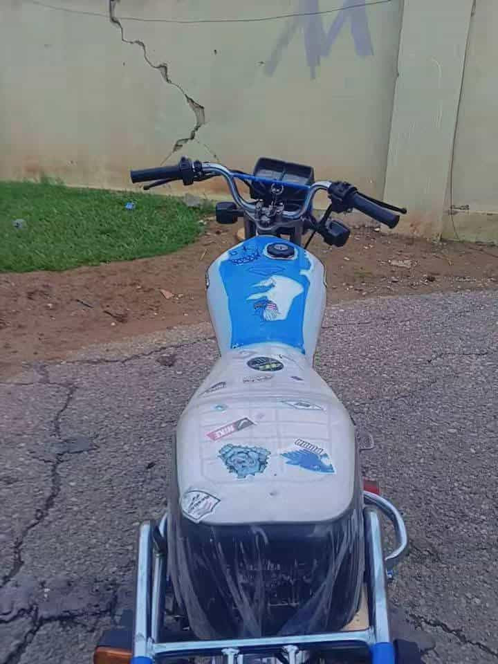 تايكر ايراني نضافه كدام العين كاشي مايعوز بس واير منيه كير دوار سعرخاص 
رقم ***********
