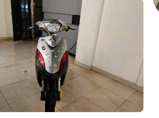 للبيع ماكس عدله بوشه 55 بلادي عليهه صالنصه fm الدراجه بيهه نواقص نواعم مثل بكلايت وكلوب وهورن الدراجه شغاله هندر  مثل ما تشوف بالفديو  وبيه شلعه تشك الكاع المكان كربلاء طويريج السعر 550 وبيه مجال للأستفسار خاص او عالرقم ***********
