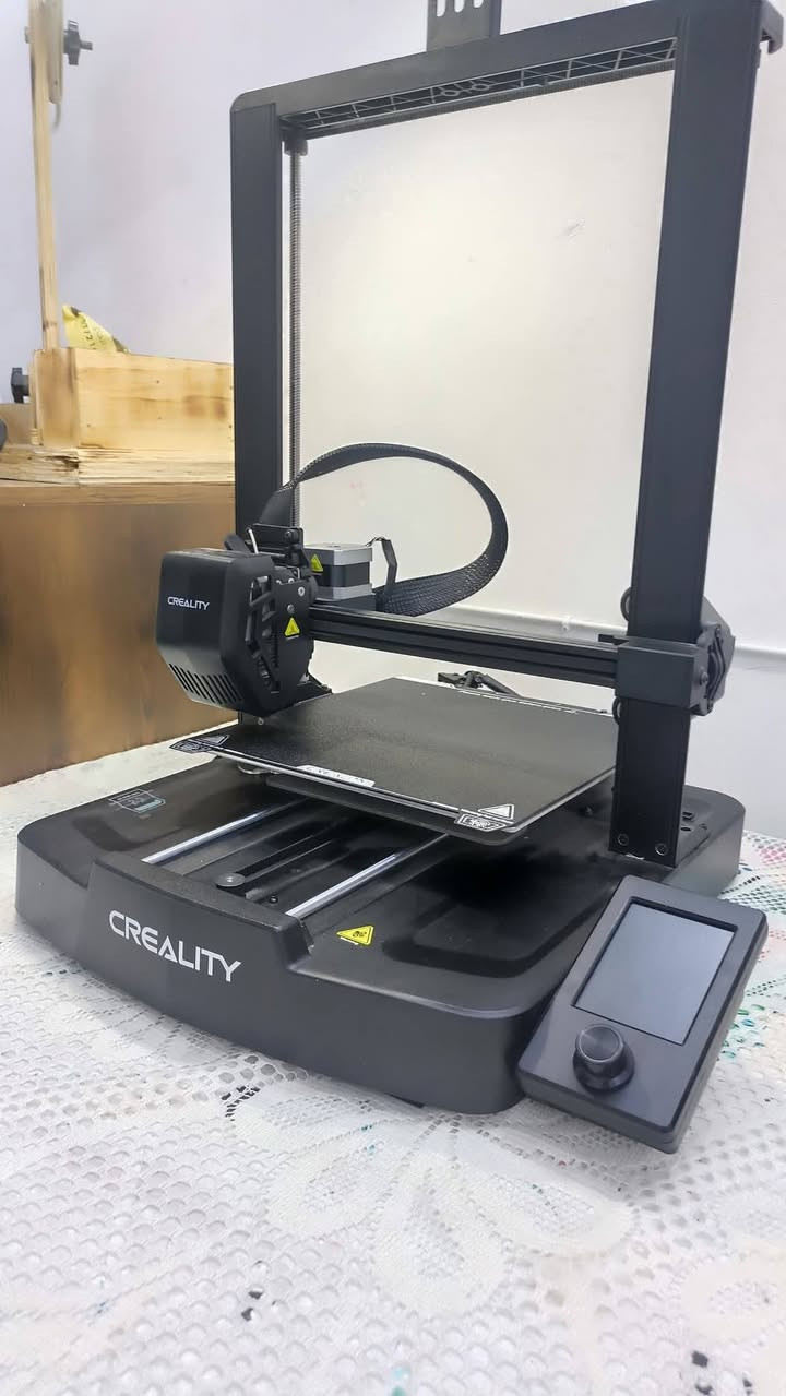 السلام عليكم
طابعة 3D 🔥
جديده مستعمله قليل وكلش نظيفة مثل ماتشوف💯
 كارتونه وغراضهة كامله📦
السعر ٢٠٠ وبيها مجال بسيط.
***********
