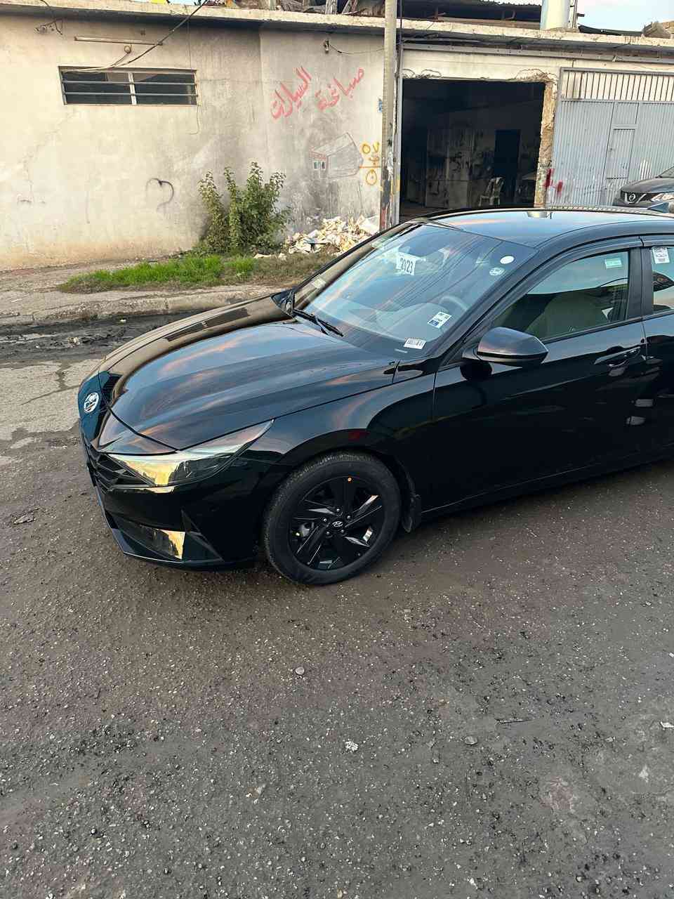 السلام  عليكم 
سيارة الانترا موديل ٢٣ وارد امريكي للبيع 
محرك 2000  
صور الحادث مرفقه بالمنشور 
للاستفسار اتصل 
***********
