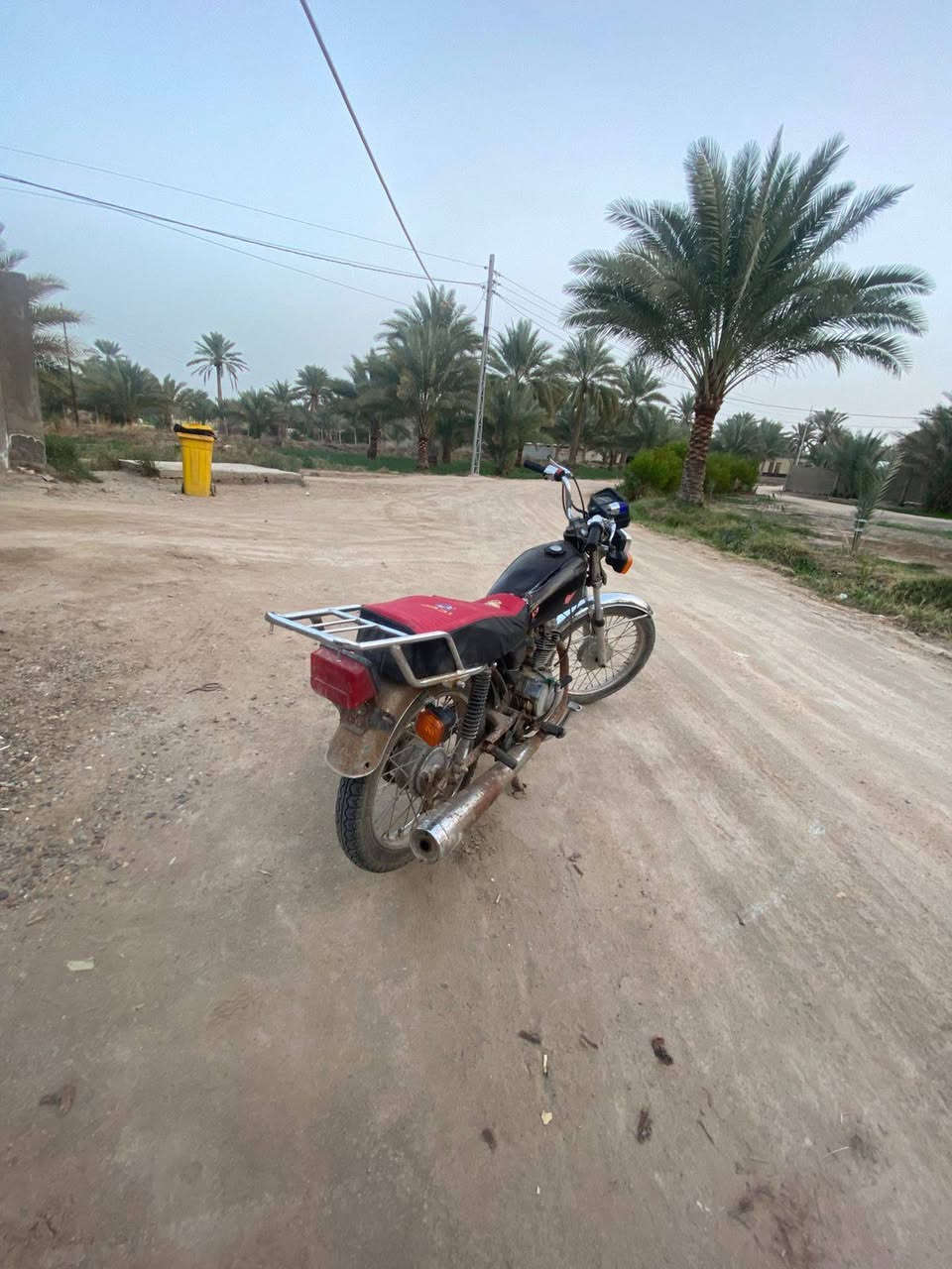 سلام عليكم  دراجه اربعه كير للبيع موديل2015مكينتها بيها خيط بخار والسبرنك مال الهندر فقط لا غير الدراجه كلك السعر250وبيها مجال بسيط هاذه رقمي***********
