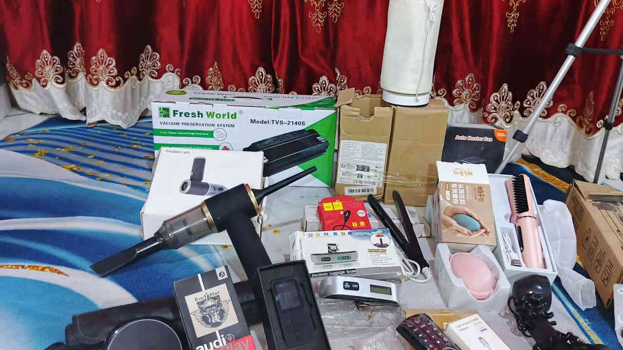 السلام عليكم شلعة مال بظاعة امزون كله شغال الي تفيدة ايخلي سعر وبالعافية العنوان طريق مسيب اسكندرية خاص او اتصال ***********
