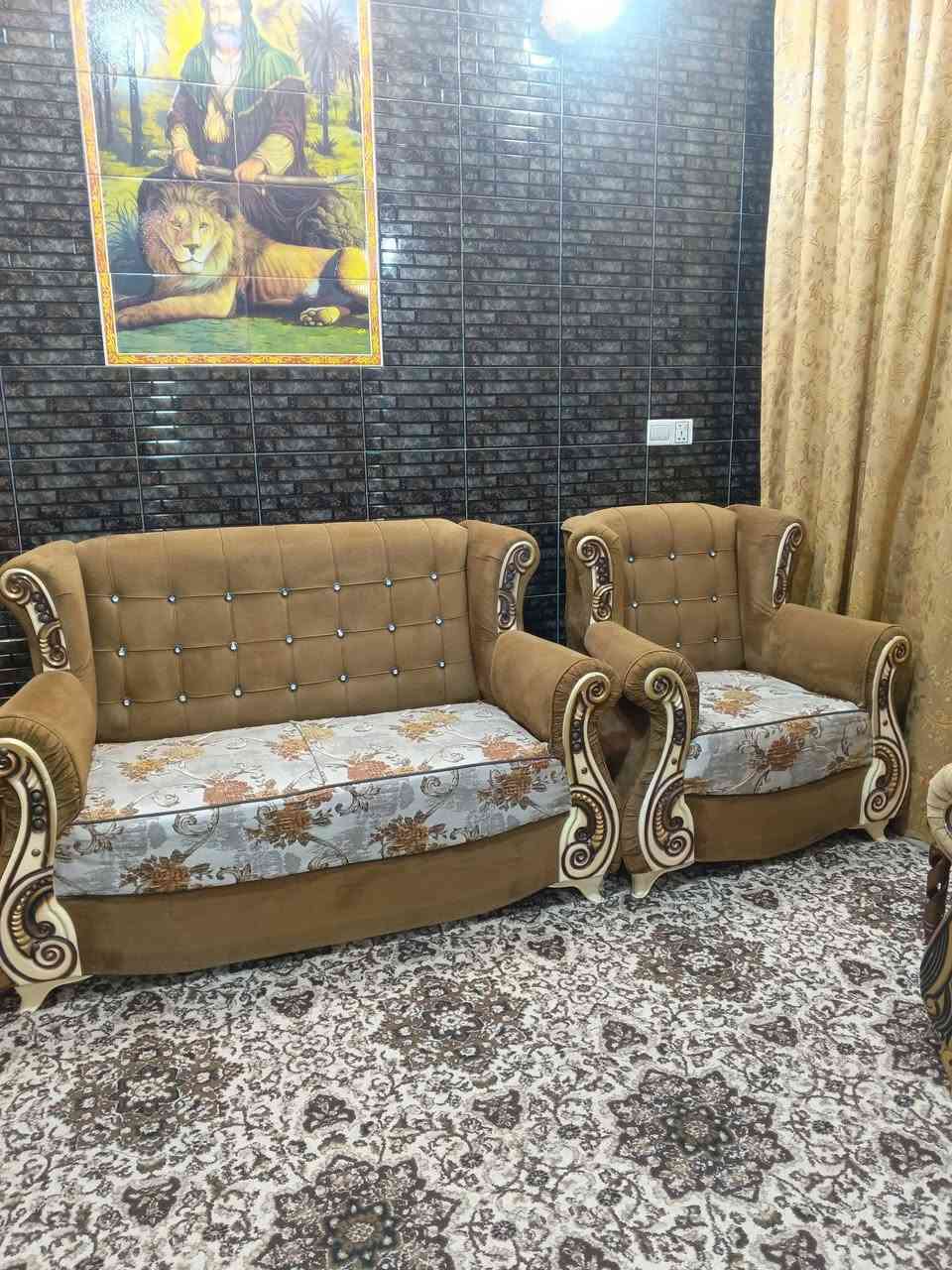 تخم تسكام ثكيل عشر مقاعد مستعمل نضيف العنوان العزيزيه منطقة باب الحاره للمراسلة *********** يوجد واتساب وماسنجر وتوصيل بل الاجره
