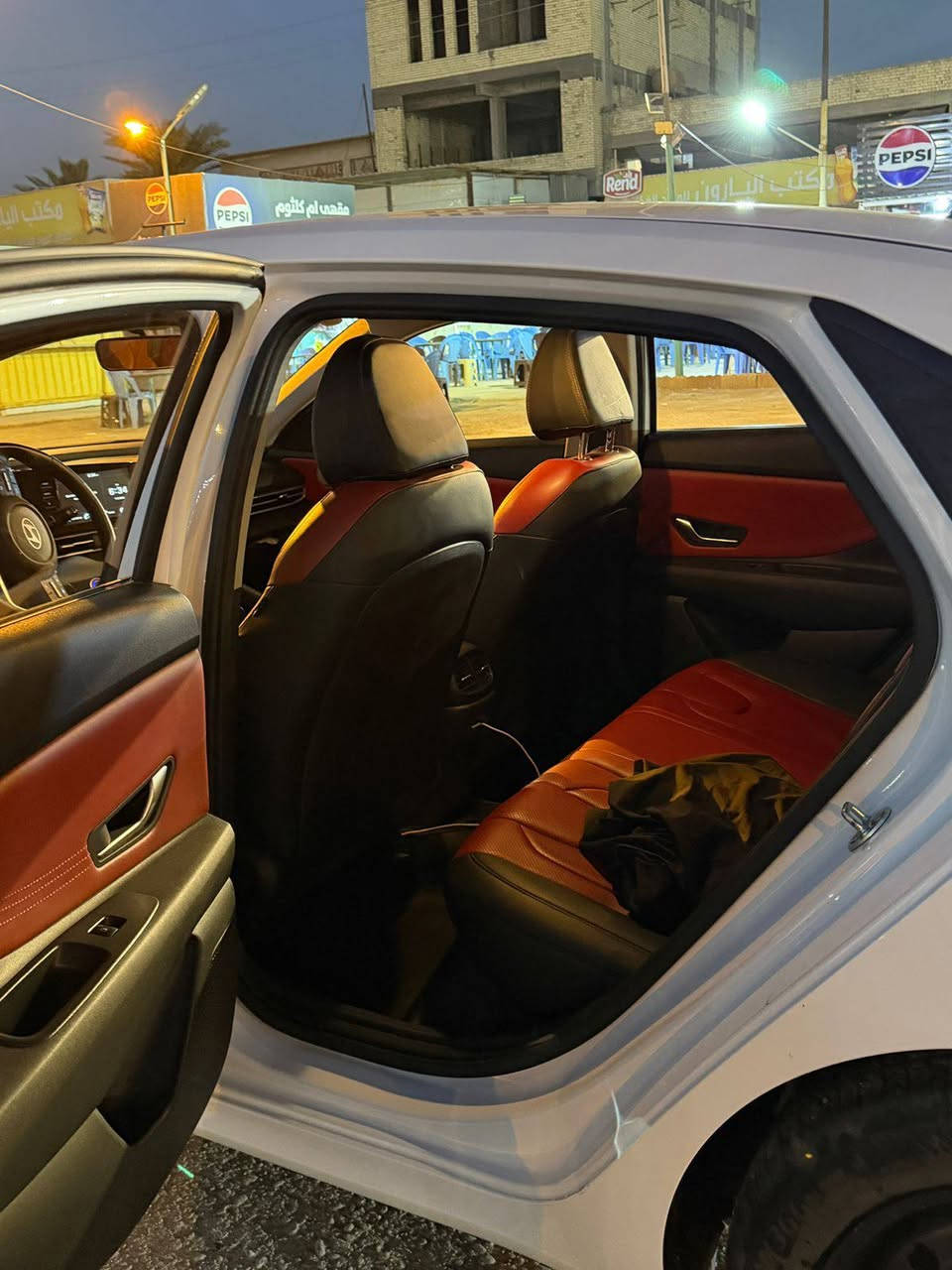 سلام عليكم الانتره 24 دخول 25 داخل احمر ماشيه39 مكفوله من كلشي السياره رقم اربيل بسمي تحويل ثاني يوم تخم تايرات جديد السعر 138 بيه مجال حك الجيه رقم ***********مكاني بغداد الزعفرانية
