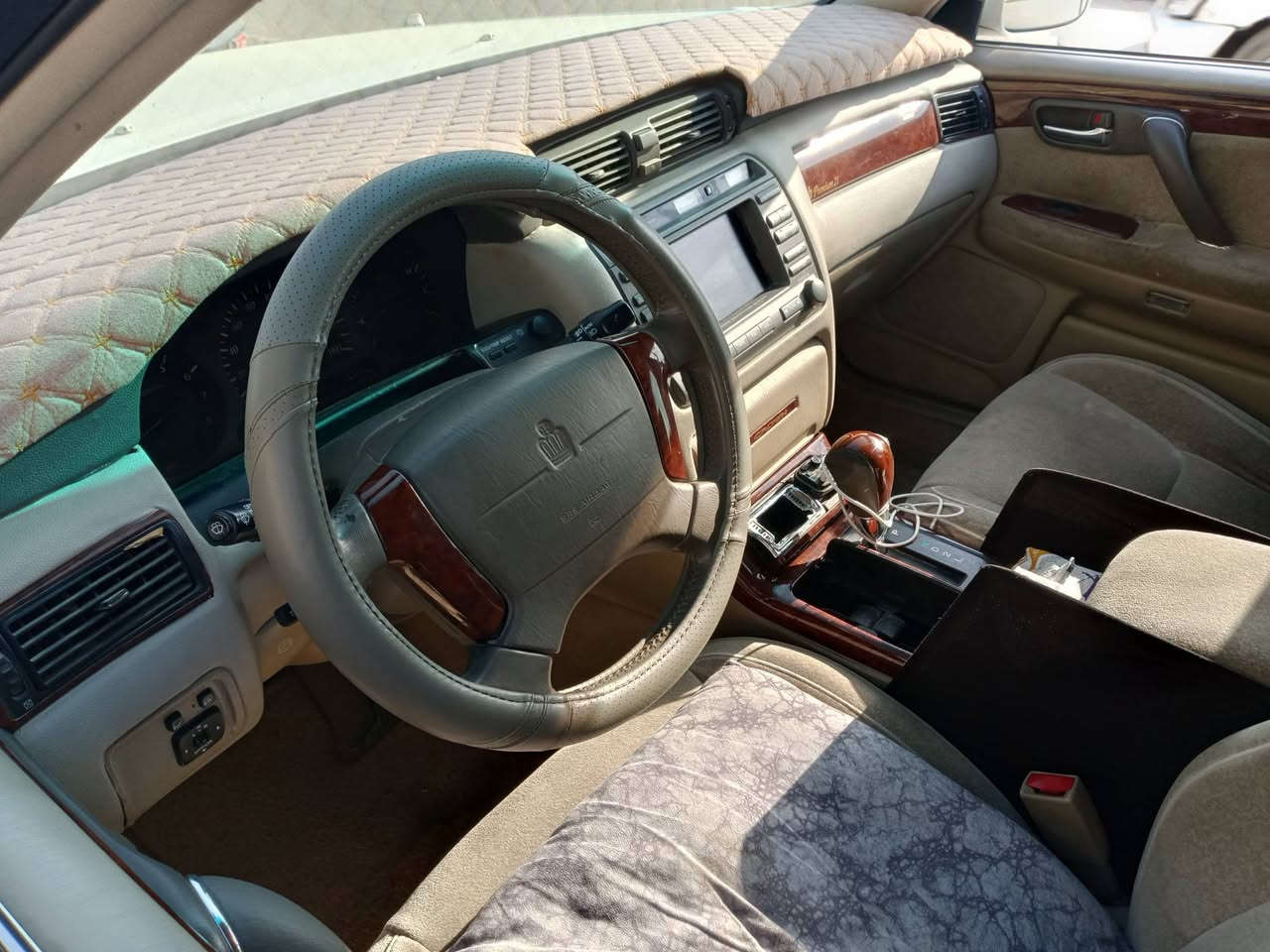 السلام عليكم ملكه 2002 رقم بصرة باسمي مداور ثاني يوم..***********
