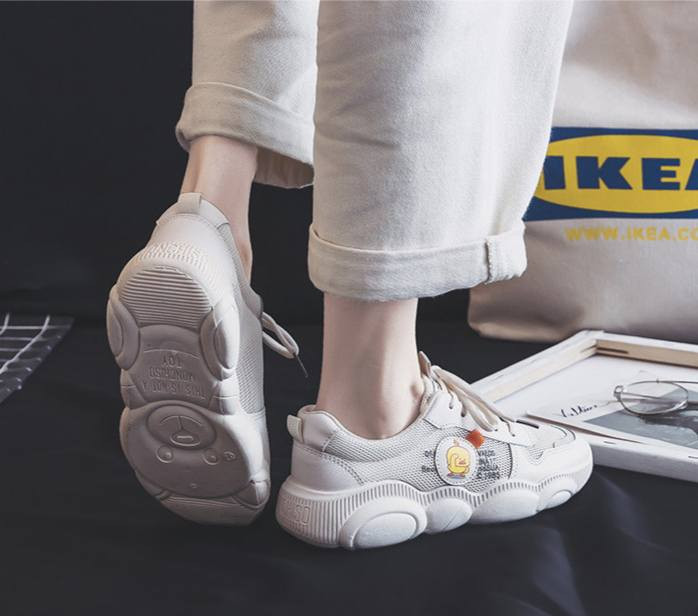 سبورت بناتي
تخفيضات تخفيضات الكمية محدودة 
السعر 10 آلاف وقطعتين 15  فقط والتوصيل مجاني داخل أربيل 

قياسات متوفرة 37/36/35 
متوفر باللون بيجي 

للطلب يرجى مراسلتنا على واتس اب 

***********
