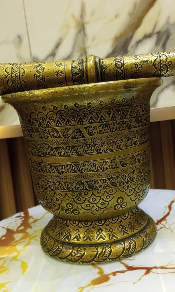هاون نحاس نقش يدوي ولااجمل وزن ٦ كيلو تقريبا لمهتم خاص اوعالرقم ٠٩٥٧٢٤١٢٢١


**إذا كنت صاحب هذا الإعلان وتريد حذفه لأي سبب، رجاءا أرسل رسالة إلى الدعم الفني**