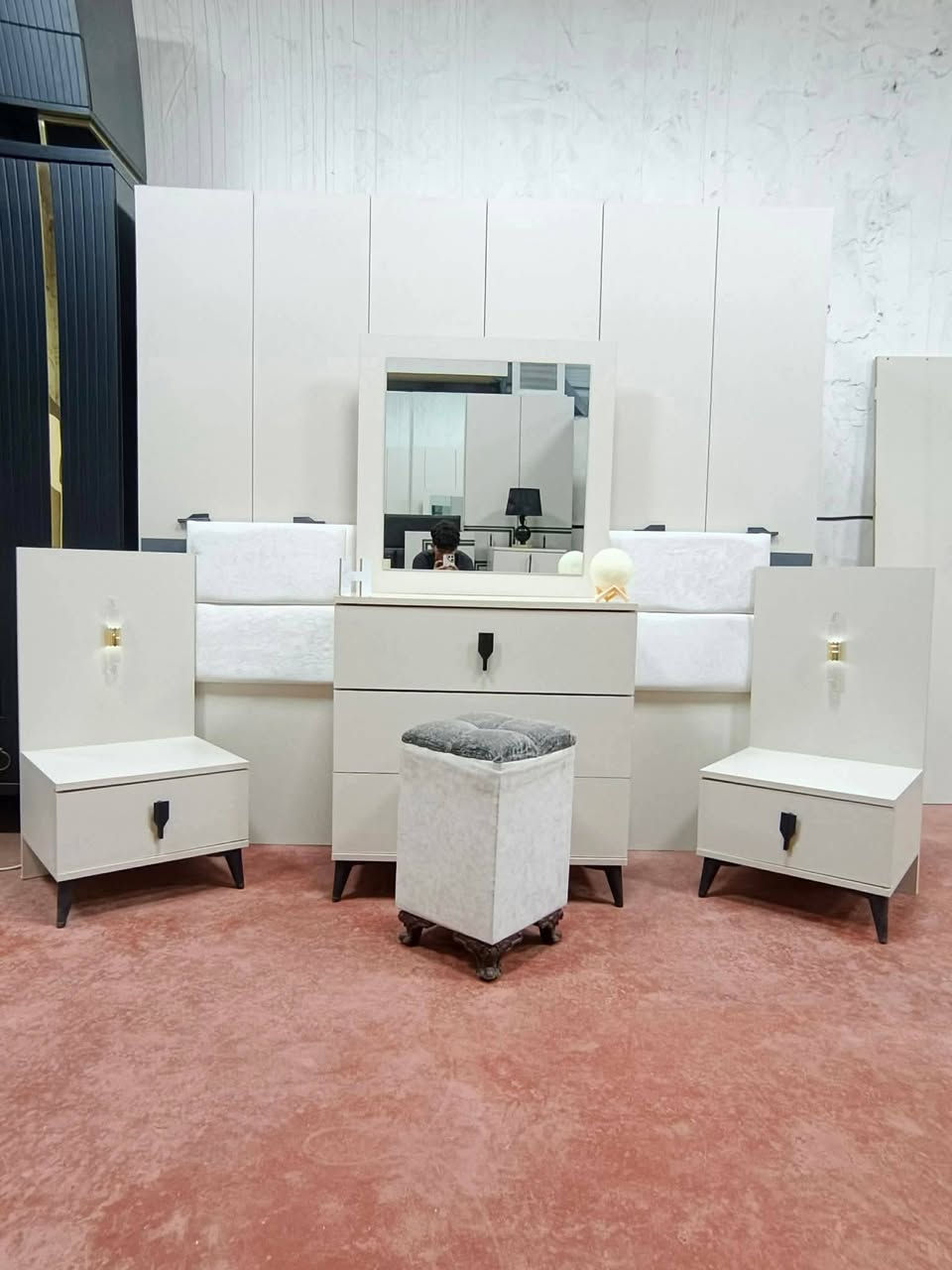 💎💗 غرفة تركي مستخدم
🛏️ 6 قطع كاملة
💯 نظافة 95%
🚪 نظام أبواب مرتب
💸 السعر 525 قفل
🚚 نقل وشد مجاني داخل بغداد محافظات بكروه


**إذا كنت صاحب هذا الإعلان وتريد حذفه لأي سبب، رجاءا أرسل رسالة إلى الدعم الفني**