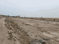 السلام عليكم ورحمة الله وبركاته 
أرض زراعيه للبيع المساحه تقريباً 14دونم الواجهه 91×358م الموقع جداً مميز  تحتوي الأرض على حقول 🐓دواجن واحواض 🐟أسماك ومولدات عملاقه فيها ماء صالح للشرب ومحوله كهرباء  خاصه ب الأرض  وممبزل سقي وبير داخل الأرض 
العنوان بغداد المشاهده مدخل زمله حمدي للاستفسار الاتصال على الارقام 
كورك واتساب ***********
اسيا ***********مكتب ديرتنا للعقار
