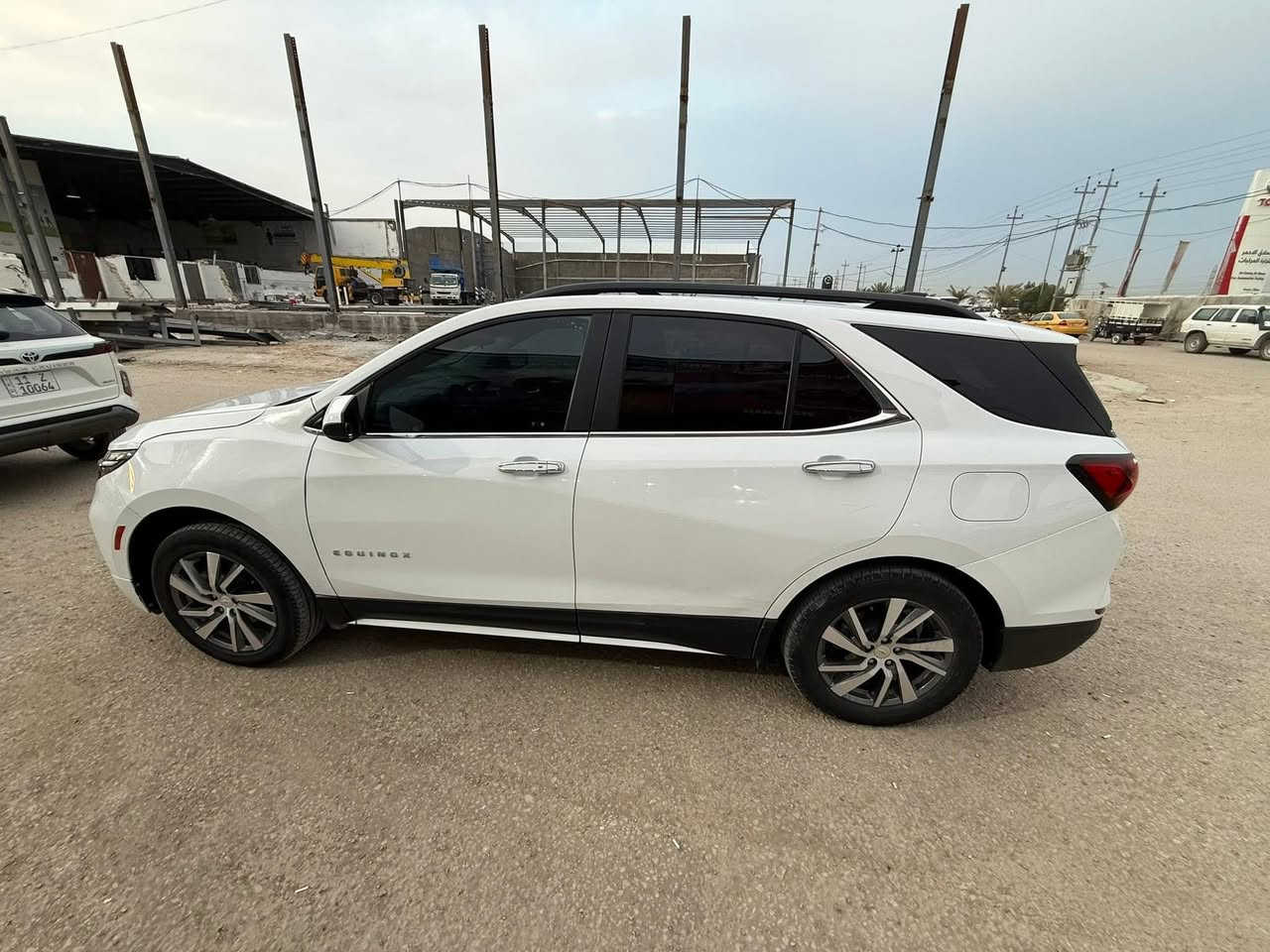 شوفرليت اكونكس 2022 فور ويل
حادثها جاملغ صبغ 

بدون ايرباك 

رقم نجف باسمي 

مواصفات السيارة 

بنوراما 

تشغيل عن بعد 

جنطة كهرباء 

رادار امامي 

رادار جانبي 

حساسات امامي خلفي

ماشيه 30 الف 

سعرها 177 ورقة وبيها مجال بسيط
***********
