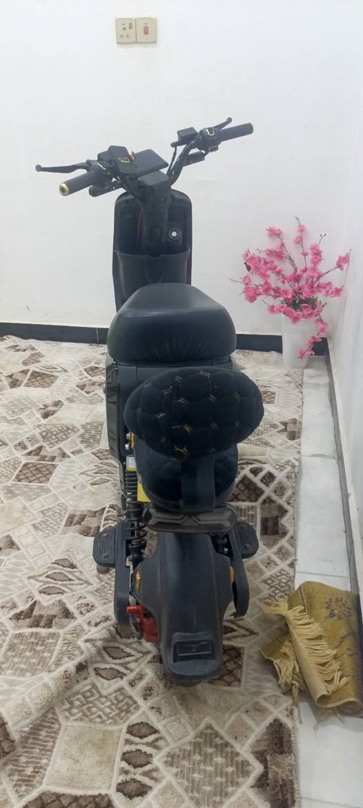 دراجه شحن   R9  دراجه جديده نقصه بطاريات ***********
