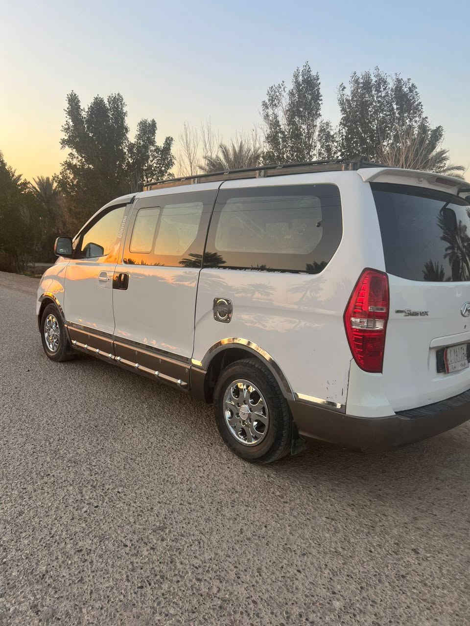 سلام عليكم لبيع موديل 14 محوره مسكر اوتو  سياره كفاله عامه ما عده قبق جنطه بدل بس رقم سياره كربلاء مكان واسط صويره رقم *********** تصل وبل خدمه
