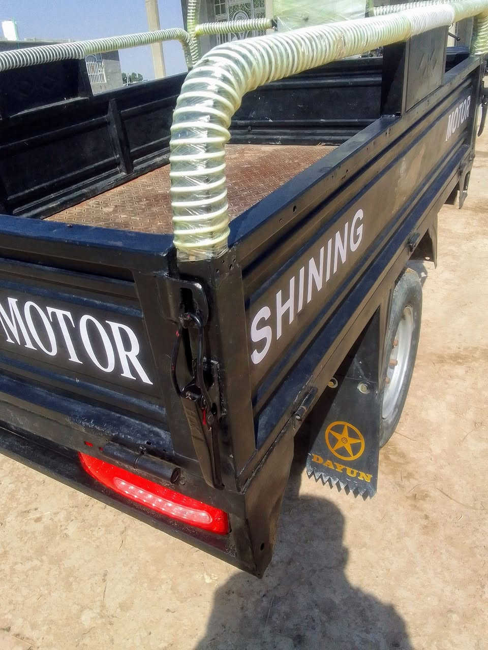 ستوته لبيع وراق  صوليه  ام صقر  ستوته  نضيفه كلش  سعر واحد  ونص وبيه مجال  بكاني واسط الدبوني رقمي  ***********
