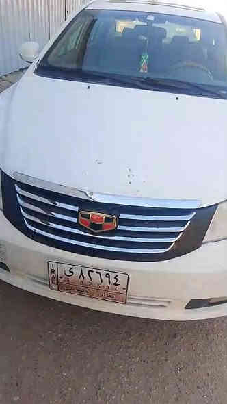 ام كراند 2013
ماندل راعيها عندي رقمه بس مغلق 
اكفلك سرقه وعشاير وطلب 
رقم بغداد سنويه لل٢٧ 
محرك وكير جدد 
تبريد ثلج 
حداديه صدر جدد 
تخم تاير جديد 
كهربائيات كلها شغاله 
بيها نقص بس الدوسه مال سكليتر تروح اطفي وشغل ترجع 
السعر 27وبيها مجال 
رقمي ***********
بغداد شعب
