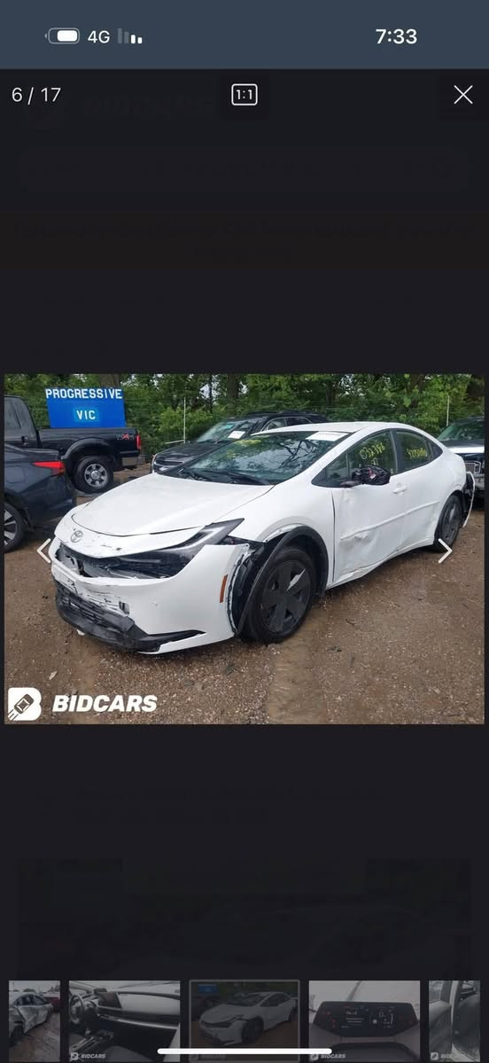 السلام عليكم 

بريوس 2024 LE
رقم بغداد باسمي 
صور الحادث مرفقه بالمنشور 

مواصفات:
حساسات امامي خلفي 
رادار 
تحديد مسار

"بدون ايرباك
"بدون دواخل
مكفوله لغد وشاصي 

تبديل باب خلفي صفحه اليمين 
وصبغ وتعديل باب الامامي اليمين والجاملغ الخلفي 
تعديل بارد باب السائق 

ماشيه 19 الف /كم 

السعر 150  وبيه مجال 

***********
