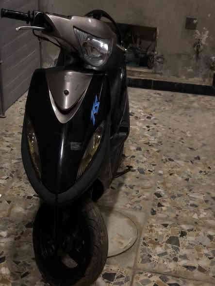 دراجه ماكس عدله للبيع مكفوله كفاله عامه ولا برغي مفتوح اخت الرمبه شلعه ومعدل السعر ٨٥٠ وبي مجال قليل ماكاني الامين الثانيه    ***********
