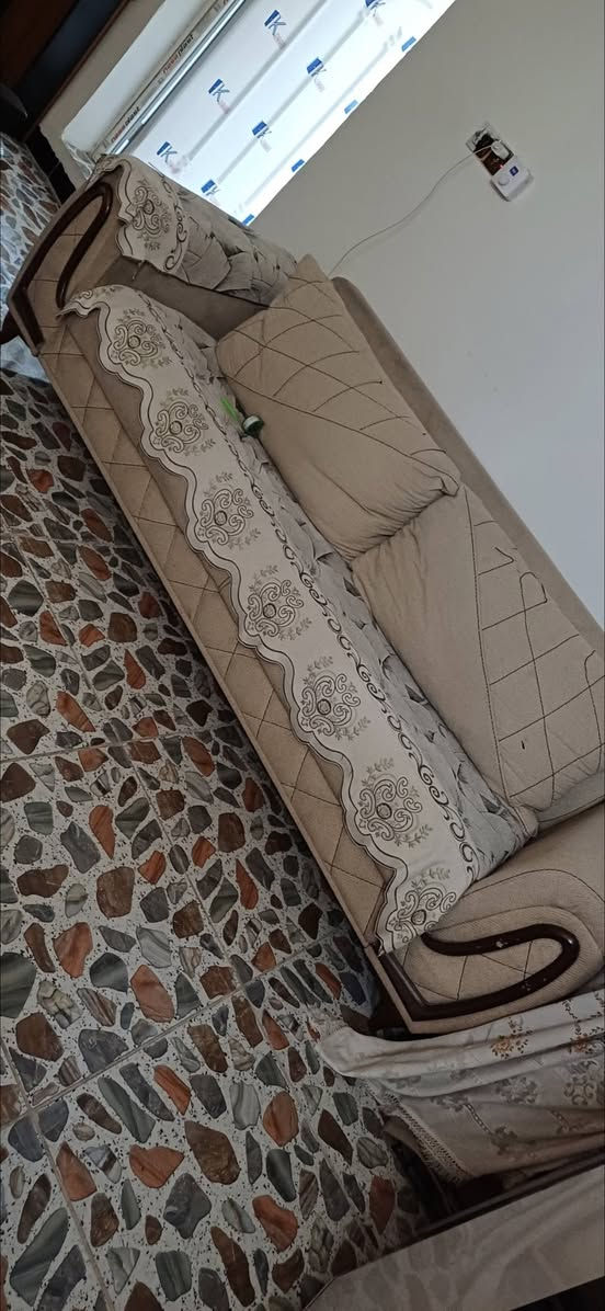 تخم تركي ٦مقاعد ١٥٠ وبيه مجال


**إذا كنت صاحب هذا الإعلان وتريد حذفه لأي سبب، رجاءا أرسل رسالة إلى الدعم الفني**