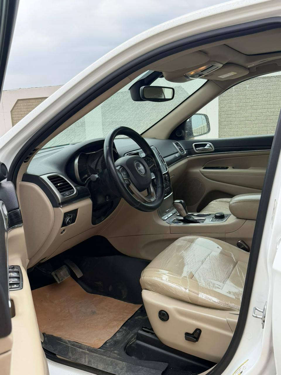 جيب لمتد+ ٢٠٢٠ خليجي رقم اربيل
كركوك
السعر ٣١٠
رقم الهاتف ***********
