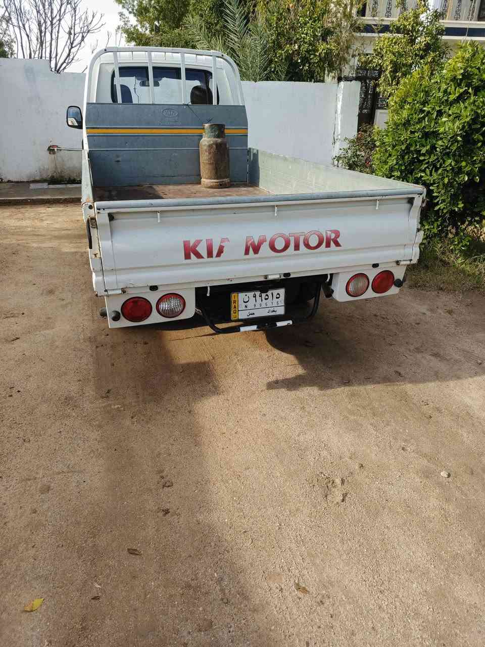 كيه موديل 2020شكل جديد رقم بغداد بسمي سياره خير من الله كير ومحرك مكفولات بس بيه البنيد مبدل  وكد شبر باب سائق صبغ  والباقي مكفول مكان سياره بغداد اليوسفيه 
***********
