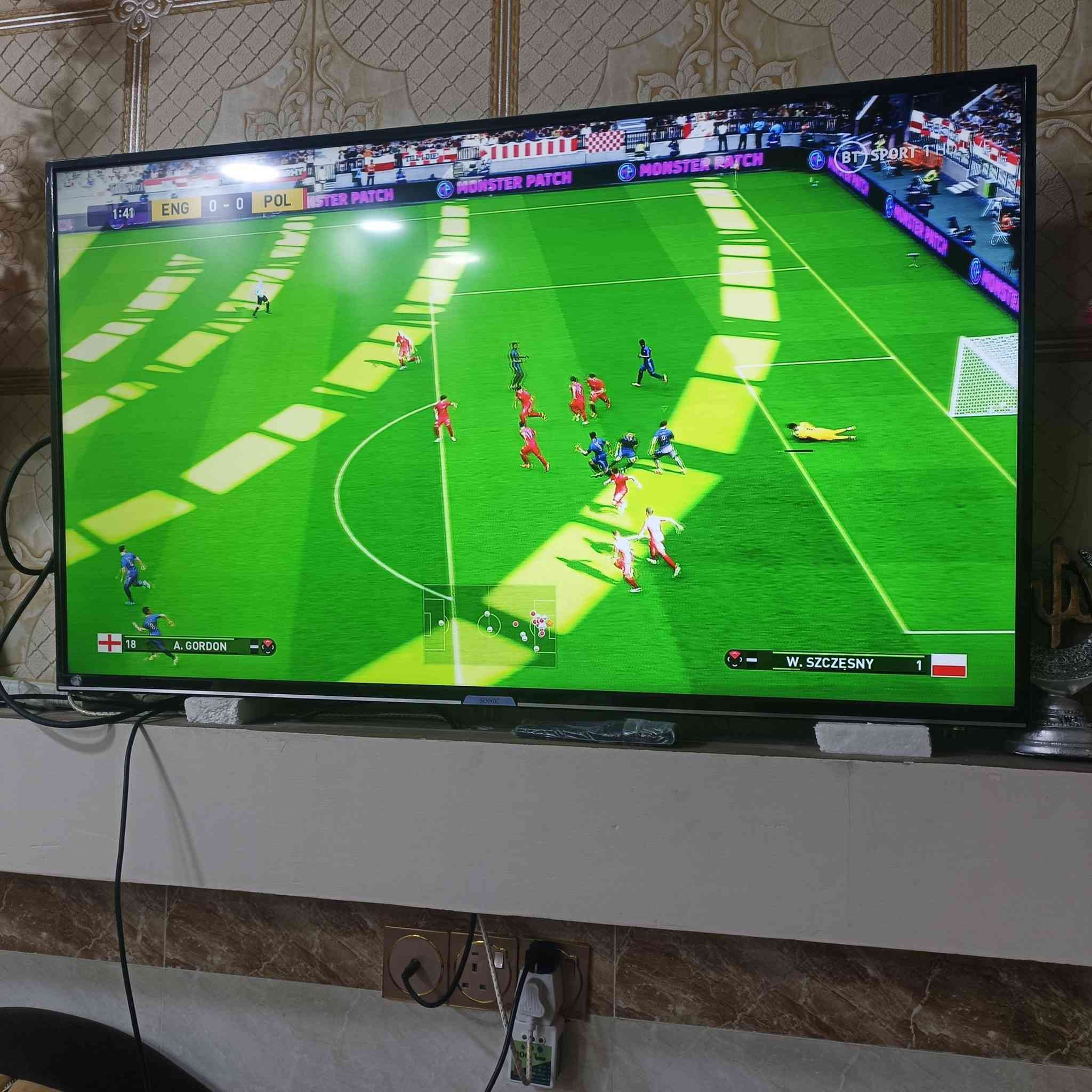 السلام عليكم .. للبيع
جهاز ps4 slim  المهكر 
نظام ٩ المرغوب  
مساحة الذاكرة (واحد تيرا) مع ١٤ لعبة داخل الجهاز حاليا .
 متوفر وياه كل ملحقاته من : 
شاحن ubs الماني +  جويستكات 2 ( اصلي + تجاري ) + كيبل شحن للجويستك اصلي + كيبل HDMI اصلي +كارتونة الجهاز،، 
الجهاز نظيف جداً ومابيه أي مشاكل الجهاز لوك ستيكر مثل ما موجود بالصور يعني ما مفتوح مثل اغلب الاجهزة الي تكون مصلحة والي بيها مشاكل بالحرارة وكل منافذ الجهاز شغالة بدون مشاكل الجهاز اونلاين تكدر تلعب بيه كل العاب الاونلاين و الاوفلاين وتكدر تفحص الجهاز وتتأكد منه قبل الشراء 
سعر الجهاز ٤٠٠ الف 
عنواني تلعفر - حي الجزيرة 
للتواصل ***********
