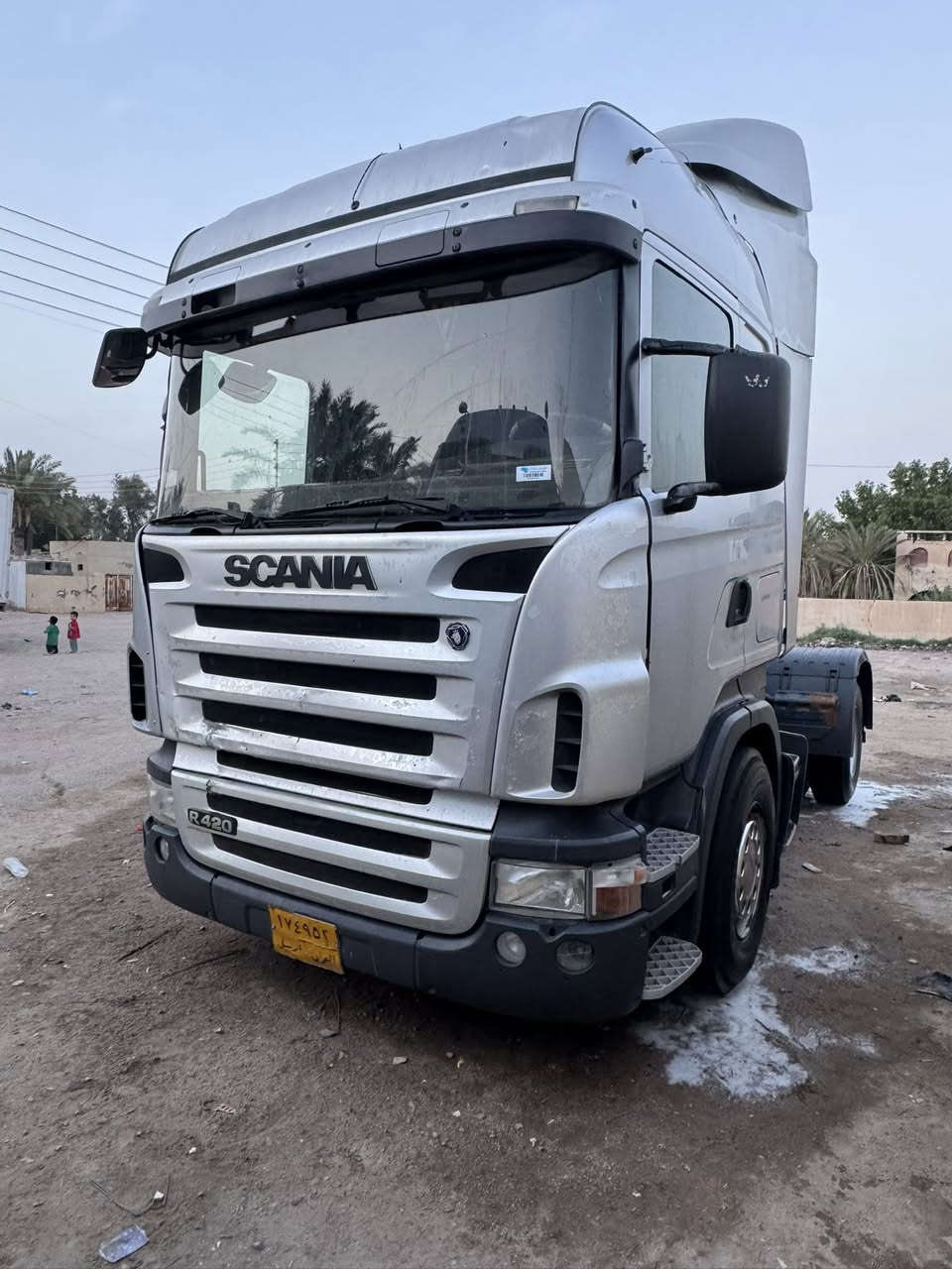 سلام عليكم للبيع سكانيه مديل 2006 مكينه 420انجكسن 
بسم شركه تخم تاير مكفوله كفاله عامه. ‭٠٧٧٢ ٥٥٨ ٤٣٤١‬
