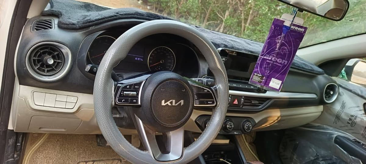 سياره سيراتو 2024محرك 2000
مواصفات  قطعتين تبريد فتحه تحكم ستيرن مانع انزلاق بلاجكتور
بيه هل ضربه مال بايسكل وسياره ماشيه 160الف شوفت عينكم سياره نضيفه تفحص وين ماتريد
سياره حره وبسمي مداور ثاني يوم
*********** واتساب
