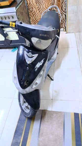 سلام عليكم دراجه ماكس قجمه حلو ونضيفه مكينه ما مفتوحه كفرات مختمه ويه المكينه شلعته تخبل وتمشي داكه عندي 105 
سعره 700وبيه مجال بسيط حك الجيه 
هاذا رقمي /*********** فقط واتساب
