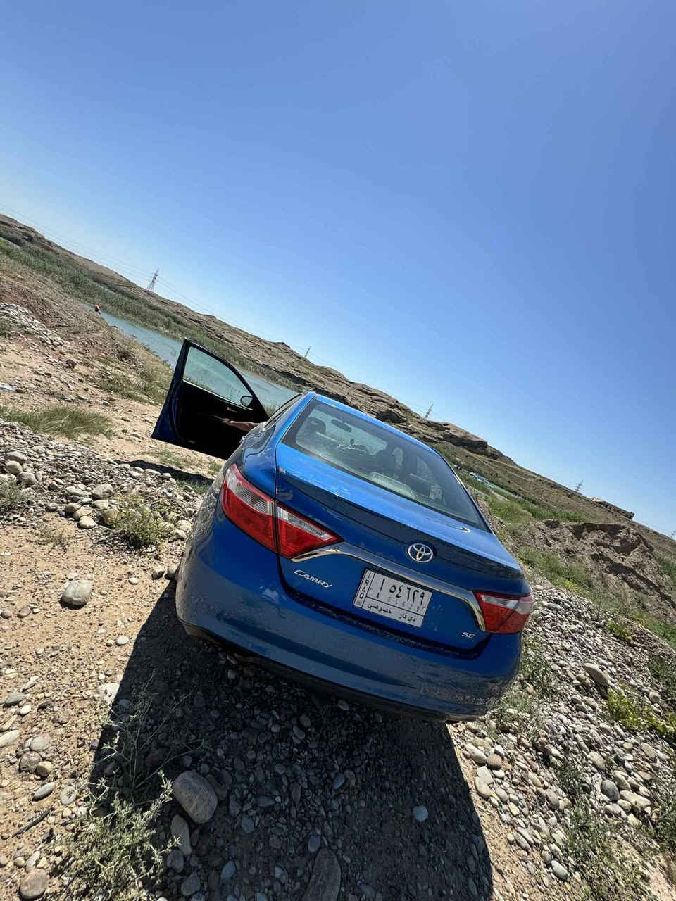 السلام عليكم ورحمة الله وبركاته
بيع مستعجل..... 
كامري 2017 
SE مواصفات 
رقم ذي قار مشروع وطني كل المحافظات تتحول بأسمي السياره 
السونار مرفق مع الصور 
للاستفسار ‏‪***********‬‏
السعر المطلوب125 وبيها مجال قليل
