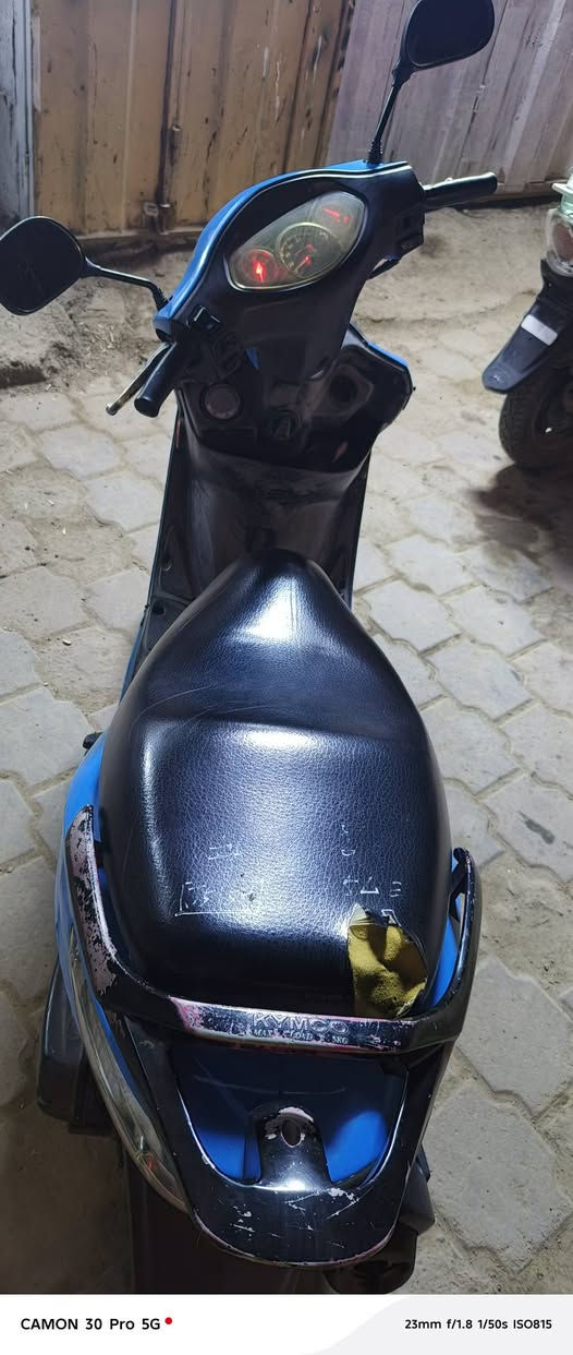 سلام عليكم دراجه جي فور    ، كامله وجاهزه اي نقص مابيهه تخم تاير كهربائيات مكينه مامفتوحه النضافك كدامك     السعر 400وبيهه مجال قليل ‏‪***********‬‏ مكان الرفاعي
