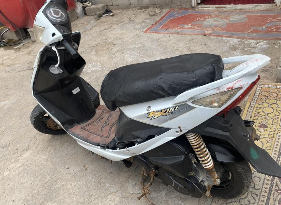 دراجة ماكس تايوان مفتوحه دراجه نظيفه عينه الكترونيه سرعه تنطي 110 مختمه من جميع الجهات دراجه على ايدي شتريتها من الوكيل حاويه واستخدامي بيها قليل اصعد للدوام 15 تبقى ما تطلع يعني ما متعوبه الشراي يتصل مكاني البصرة قضاء الدير سعر 400 
رقم الهاتف***********
