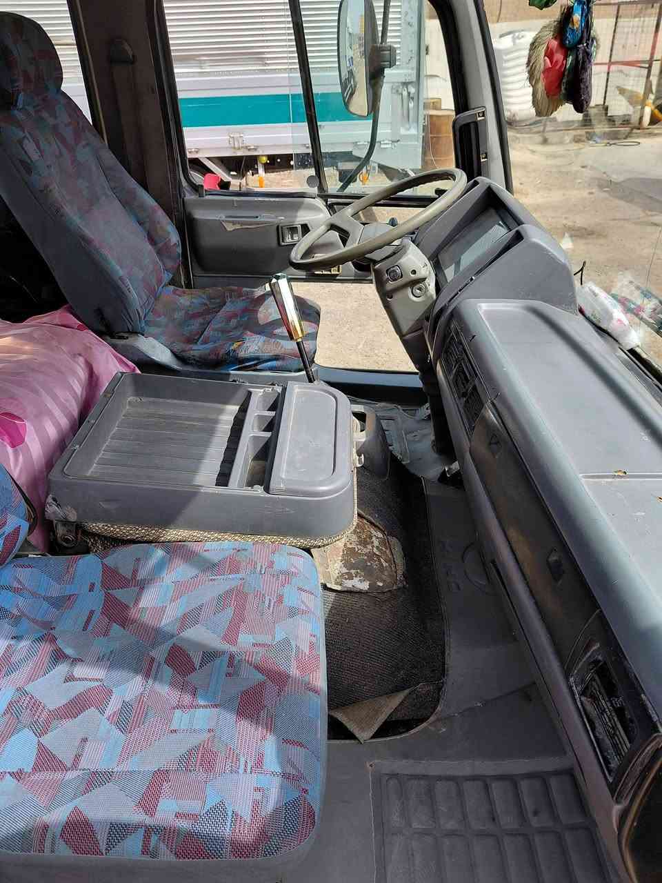 السلام عليكم هينو للبيع ٦ وربع بلاد مجموعه ٧ وربع مكصوصه السيارة مكينه ٧٠ سوبر لا صرف ولا بخار مكينه ستندر مديل ٩٣   السياره مال شغل المكان الصويرة السعر ١٤٥ وبيه مجال تليفون ***********
