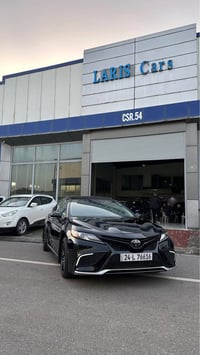 كامري XSE • ٢٠٢٣ • فتحة سقف بانوراما