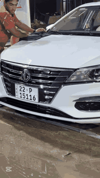 السلام عليكم ام جي 5 موديل 2025 ماشيه 12 الف نضيفه كفاله عامه ماعده دعاميه بيها طخه استفسارا ***********
