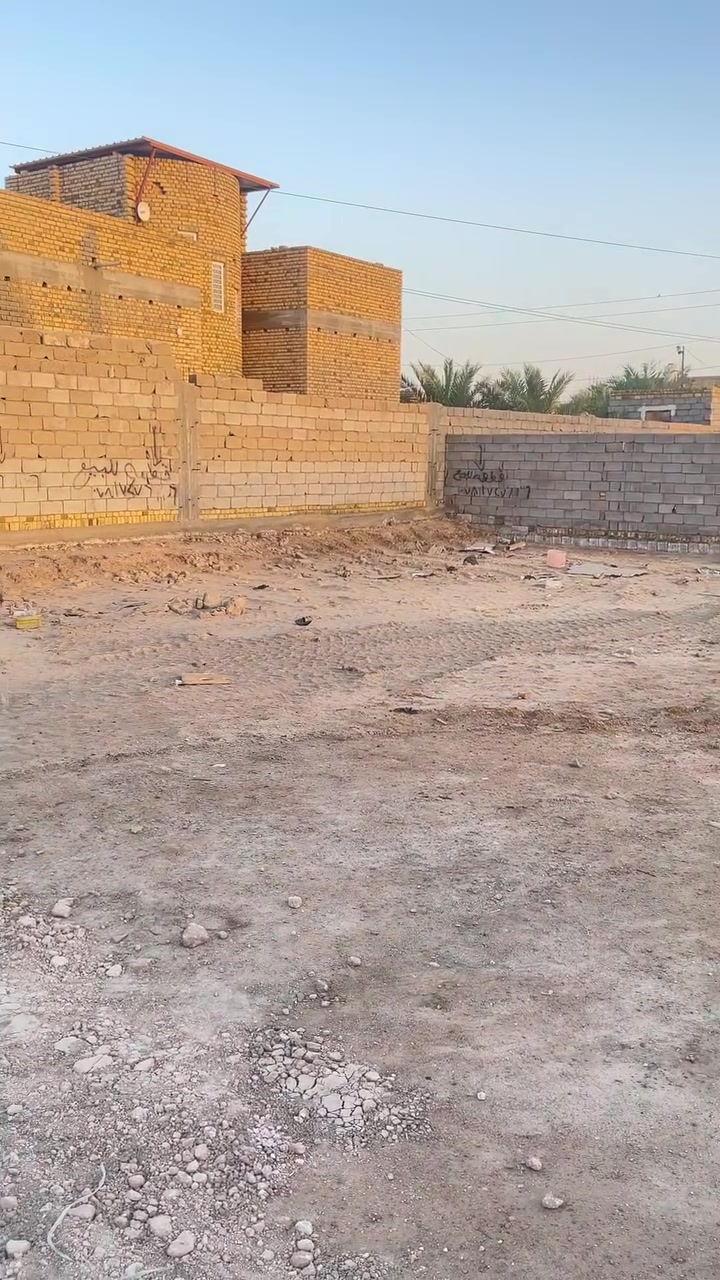 قطعه زراعي على شارعين للبيع
مساحه 200 متر 

حي الحسين شارع عبد العالي 

مسافه 80 متر عن شارع العام 

مخدومه كهرباء وماي ومجاري وتبليط قريب 

السعر جدا مناسب 

لاستفسار والتواصل خاص او على الارقام لتاليه

ابو امير  :  ***********

منتظر حازم :  ***********

نستقبل كافه العروض الطابو والزراعي بيع وشراء في جميع مناطق سوك الشيوخ في مكتب الأمير للعقار  حي الجوادين قرب الصيدليه مباشرتا
