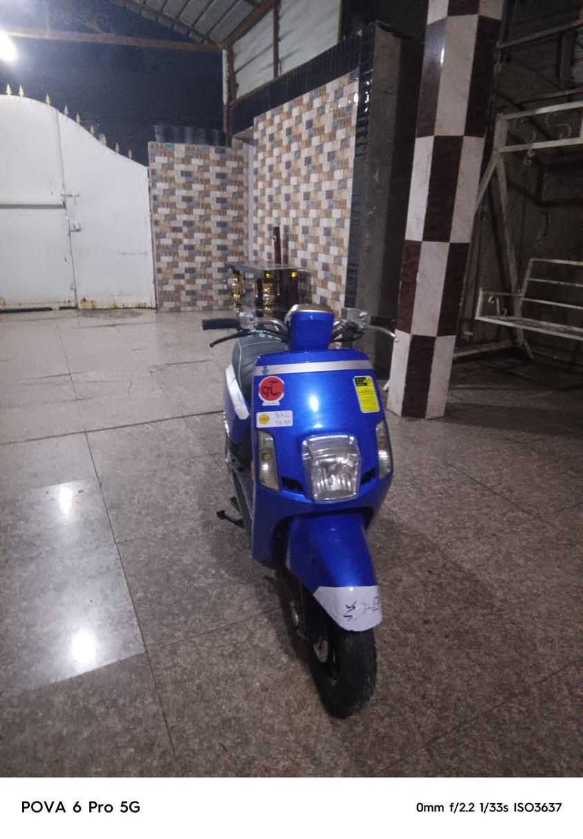 سلام عليكم شباب ماكس بوليسي 2011كفاله عامه ختم واحد ويه المكينه بس كفر تجاري تايوان أصلي درجه مامشيه 5تلاف زيروه وعلي بخدمت الشراي ب٨٠٠ 
حله طهمازيه ***********
