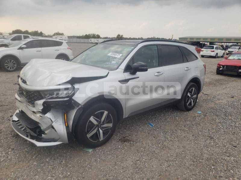 سورنتو مكينه ٢٤٠٠ جاهزه من كل شي موديل ٢٢ ماشيه ٦٦ السعر ٢٧٥ هاتف ***********
