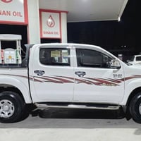 هايلوكس • ٢٠١٤ • ١٧٨٠٠٠ كم